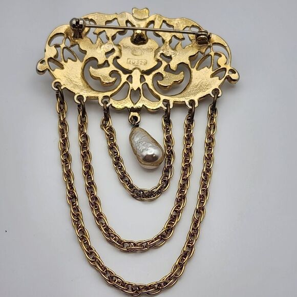 Vintage Sphinx Edwardian Style Brooch - Picture 3 of 4